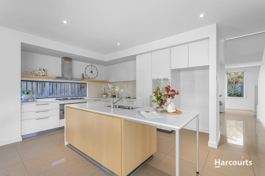 16 Windy Hill Drive, MULGRAVE, VIC 3170, Mulgrave - Thumbnail 5