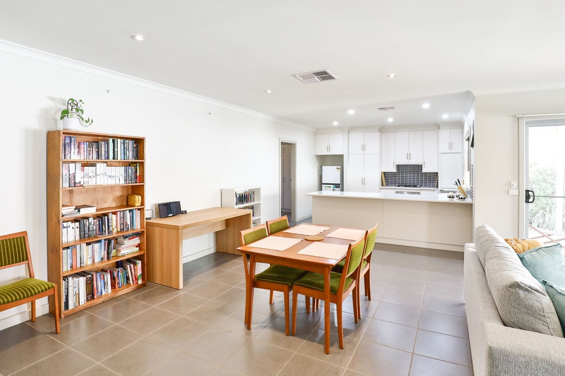 2/8 John Monash Boulevard, Mildura - Thumbnail 5