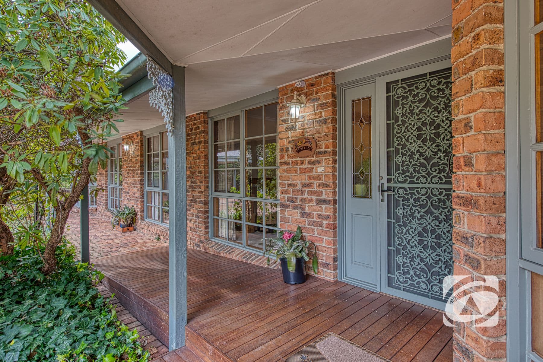12 Halcyon Way, Narre Warren South VIC 3805, Narre Warren South - Thumbnail 2