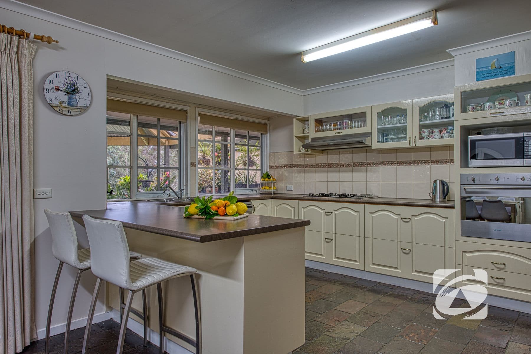 12 Halcyon Way, Narre Warren South VIC 3805, Narre Warren South - Thumbnail 5