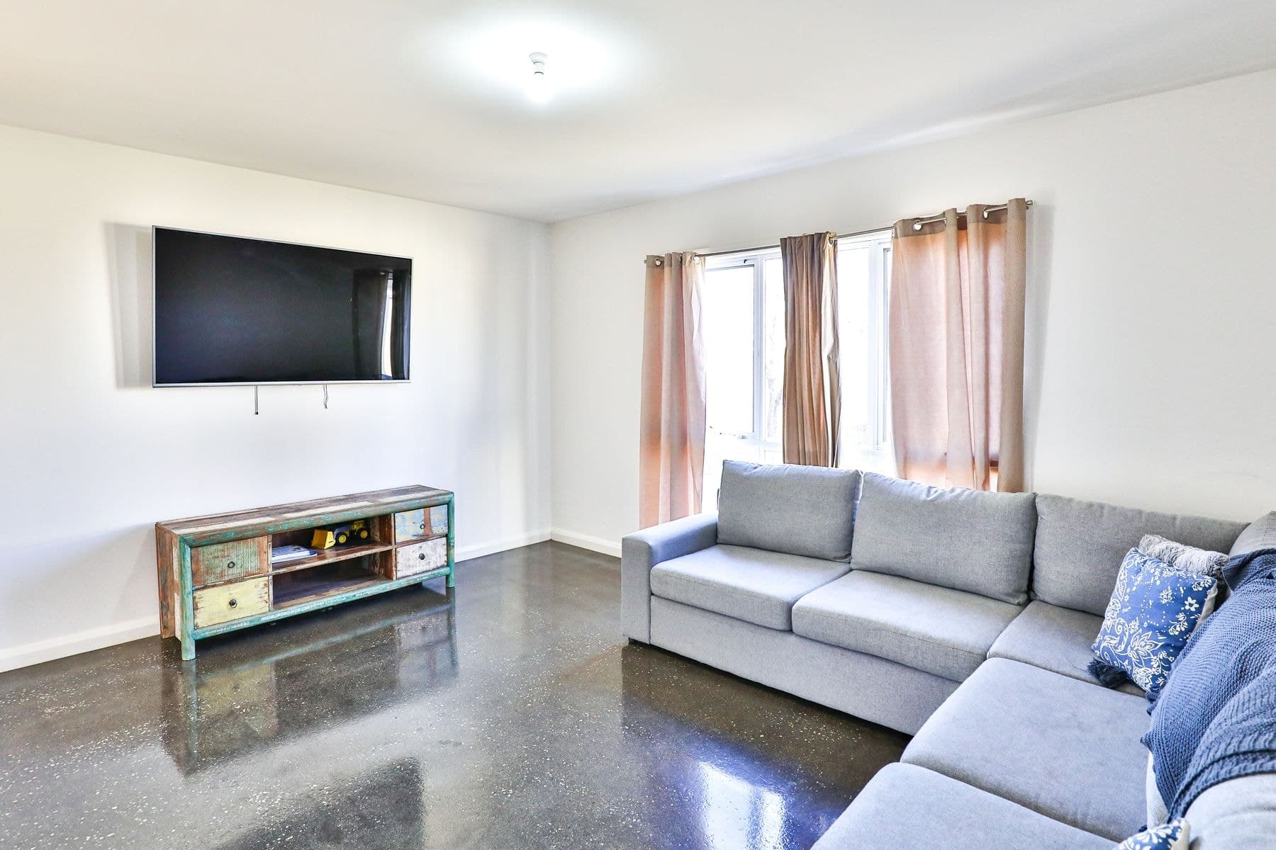 2B Dawn Avenue, Gol Gol - Thumbnail 3