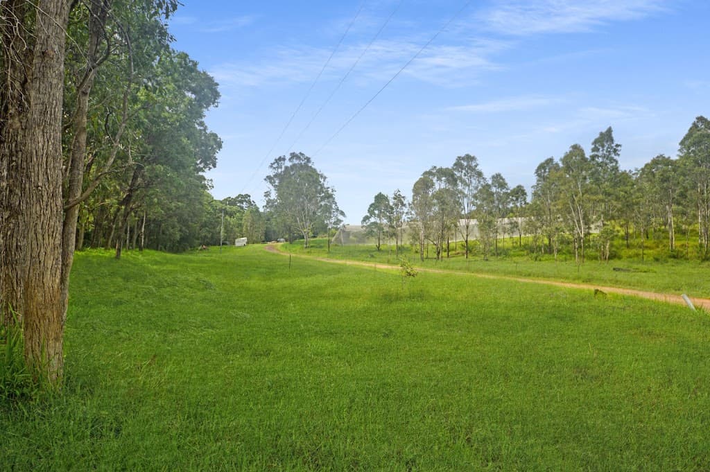 1888 Tumoulin Road, Ravenshoe, QLD, 4888, Ravenshoe - Thumbnail 8