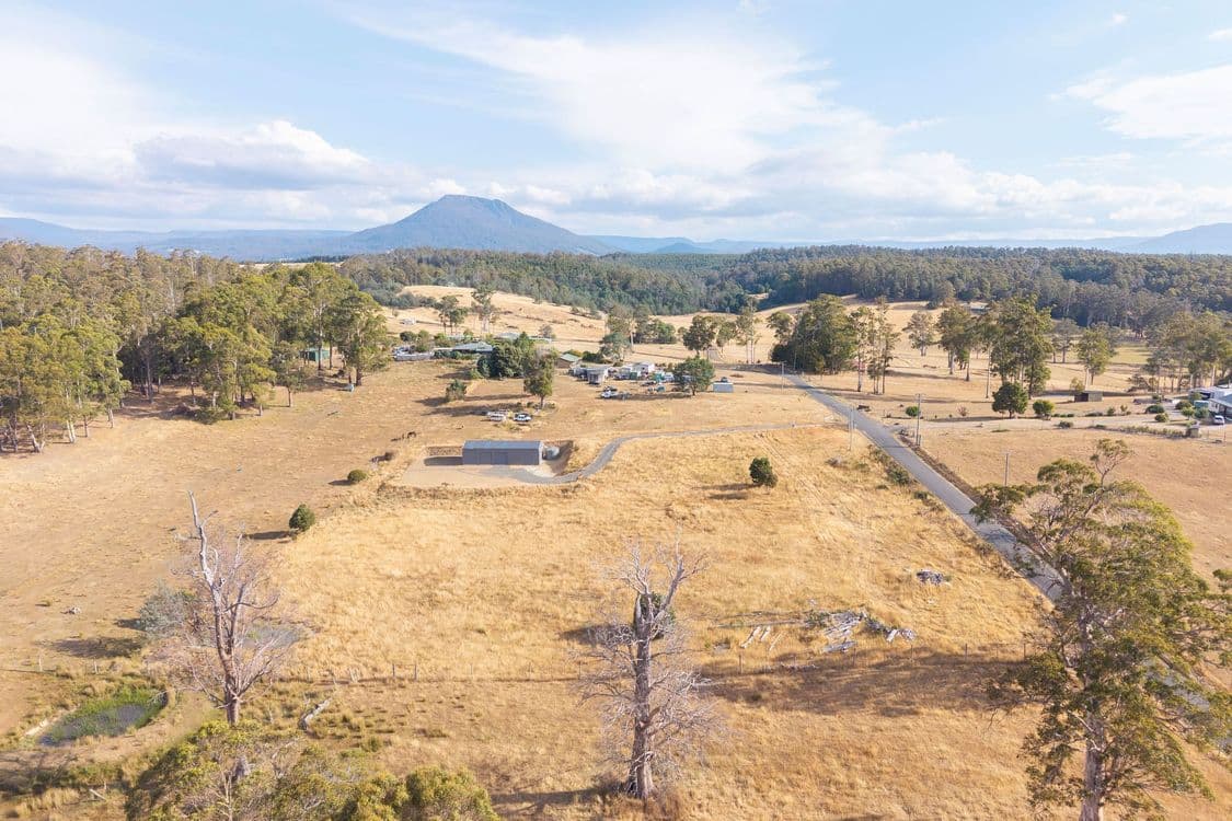 121 Davis Road, DELORAINE, TAS 7304, Deloraine - Thumbnail 3