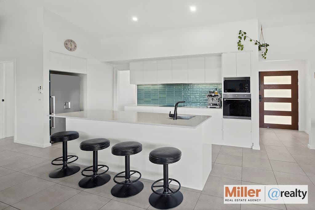 60 Lakeview Close, Macksville, NSW, 2447, North Macksville - Image 1