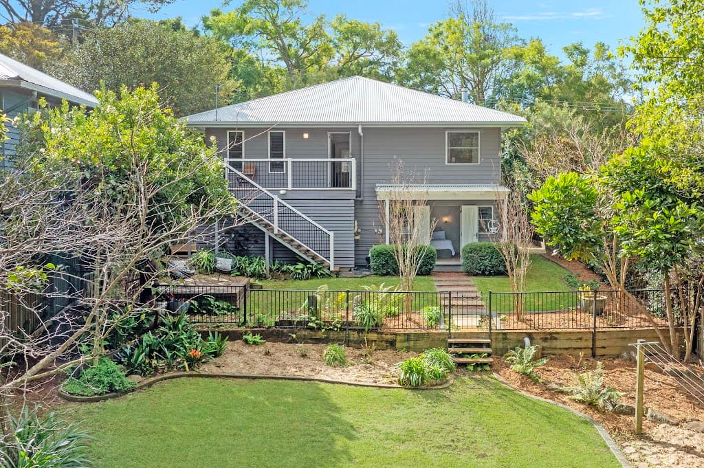 11 Beechmont Avenue, Tamborine Mountain, QLD, 4272, Tamborine Mountain - Thumbnail 4