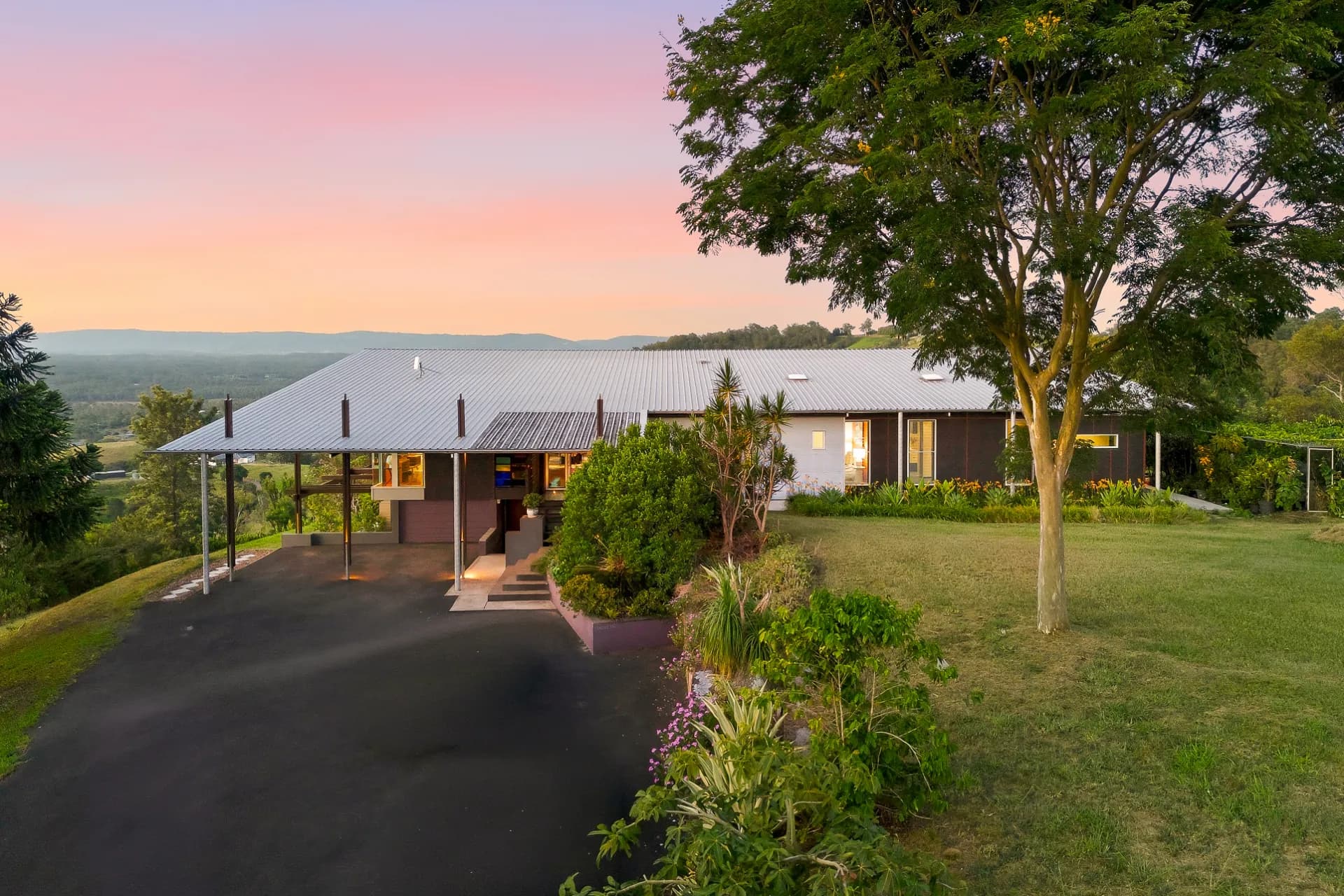 9 Rosemont Court, Mount Samson, QLD, Mount Samson - Thumbnail 3