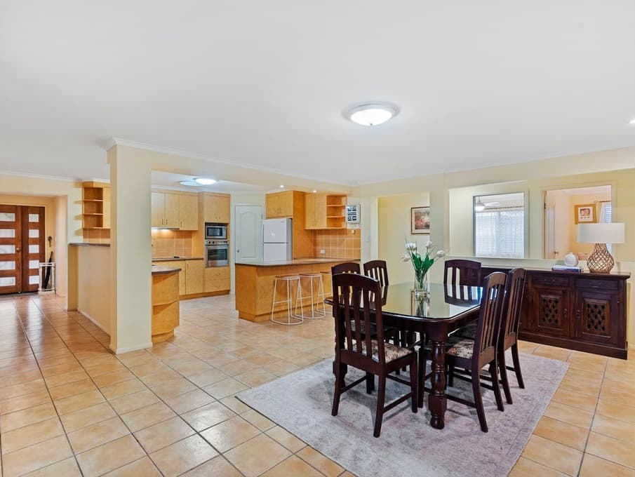 11 Mecoli Court, Birkdale, QLD, 4159, Birkdale - Thumbnail 4