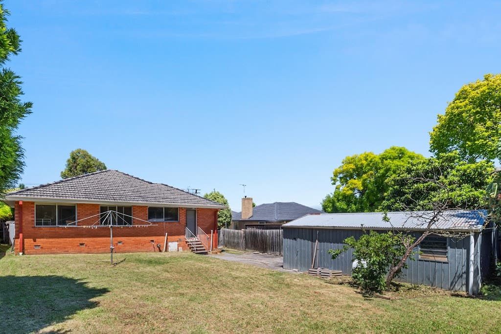 11 Bond Avenue, Blackburn South, VIC, 3130, Blackburn South - Thumbnail 2