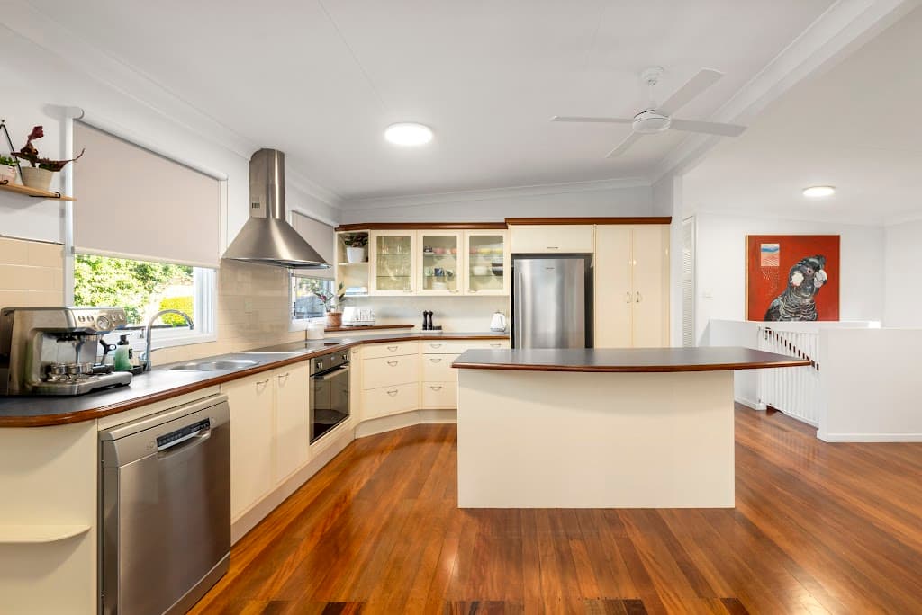 47 Bromwich Street, The Gap, QLD, 4061, The Gap - Thumbnail 3