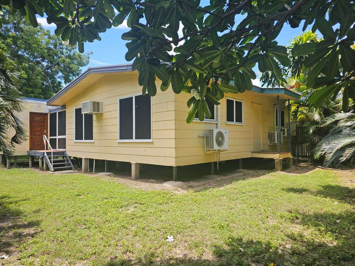 20 Coventry Road, Guthalungra, QLD 4805, Guthalungra - Thumbnail 2