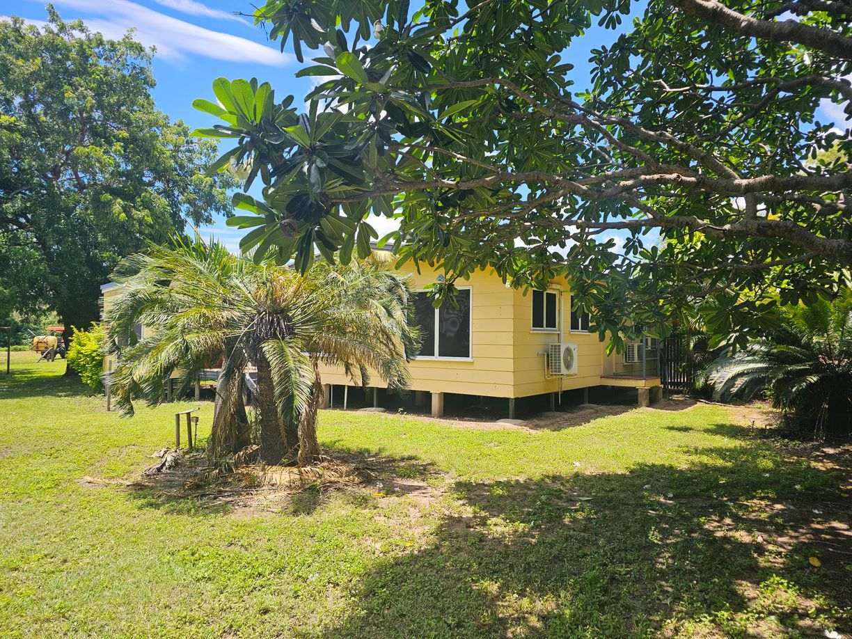 20 Coventry Road, Guthalungra, QLD 4805, Guthalungra - Thumbnail 3