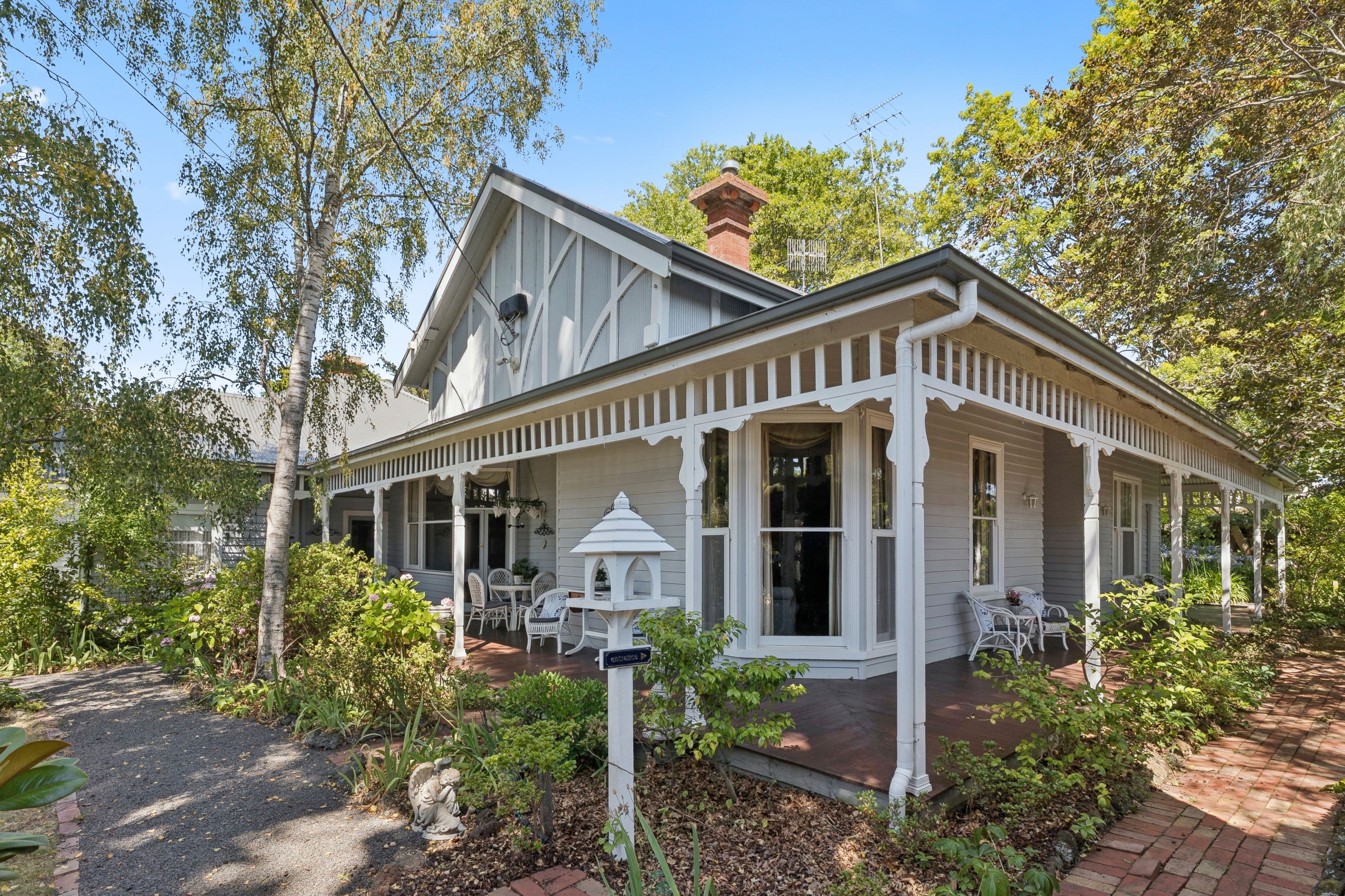 33 Parrott Street, Cobden VIC 3266, Cobden - Image 1