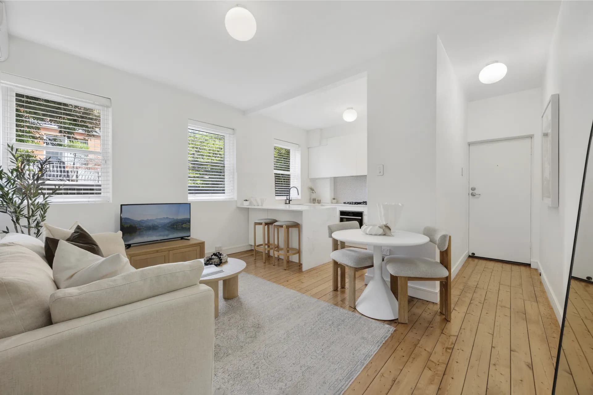 2/9 Ben Boyd Road, Neutral Bay, NSW, Neutral Bay - Image 1
