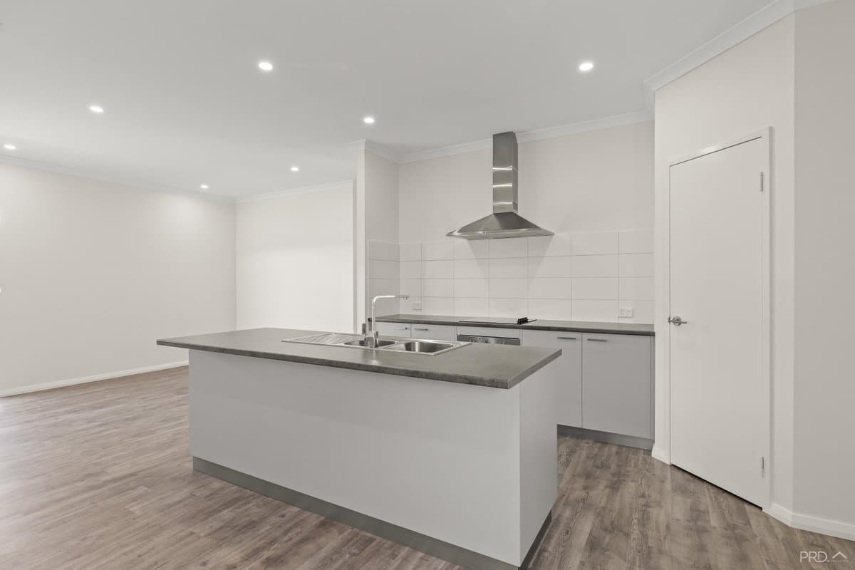 4/10 Nagula Court, CABLE BEACH WA 6726, Cable Beach - Thumbnail 4