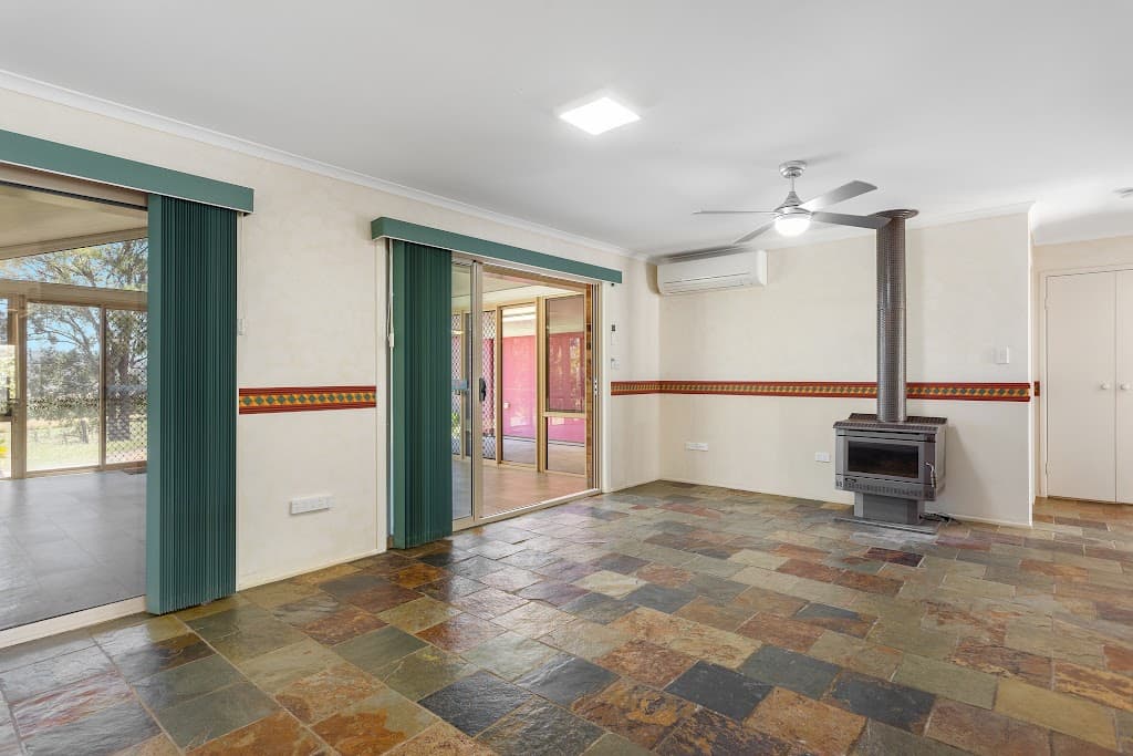 479 Hodgson Vale Road, Hodgson Vale, QLD, 4352, Hodgson Vale - Thumbnail 7