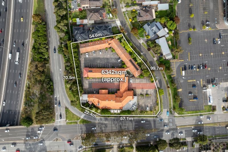 445-467 Blackburn Road, Mount Waverley - Image 1