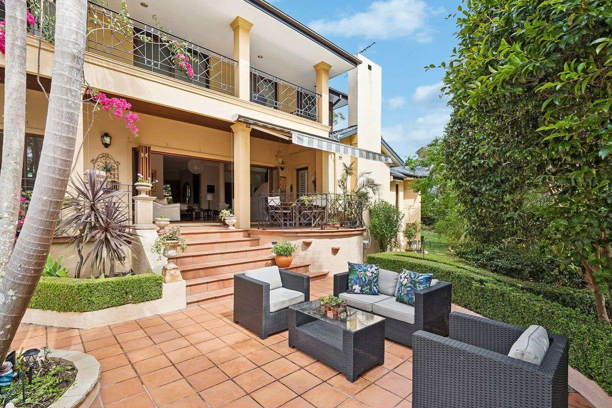 10 Hawthorne Avenue, Chatswood, NSW 2067, Chatswood - Thumbnail 2