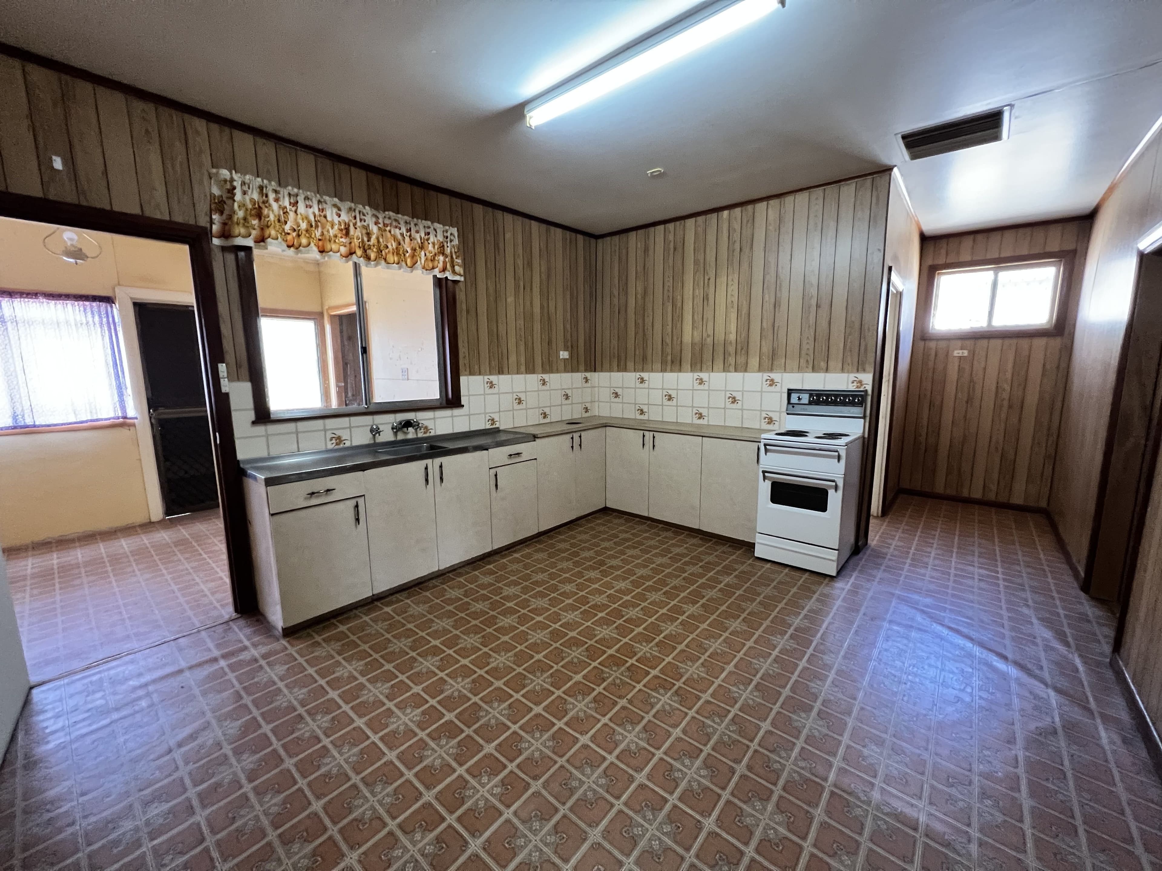 43 Gaffney Street, Broken Hill NSW 2880, Broken Hill - Thumbnail 6
