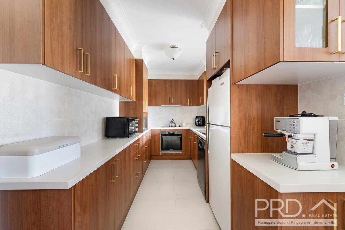 10 Glamis Street, KINGSGROVE NSW 2208, Kingsgrove - Thumbnail 3