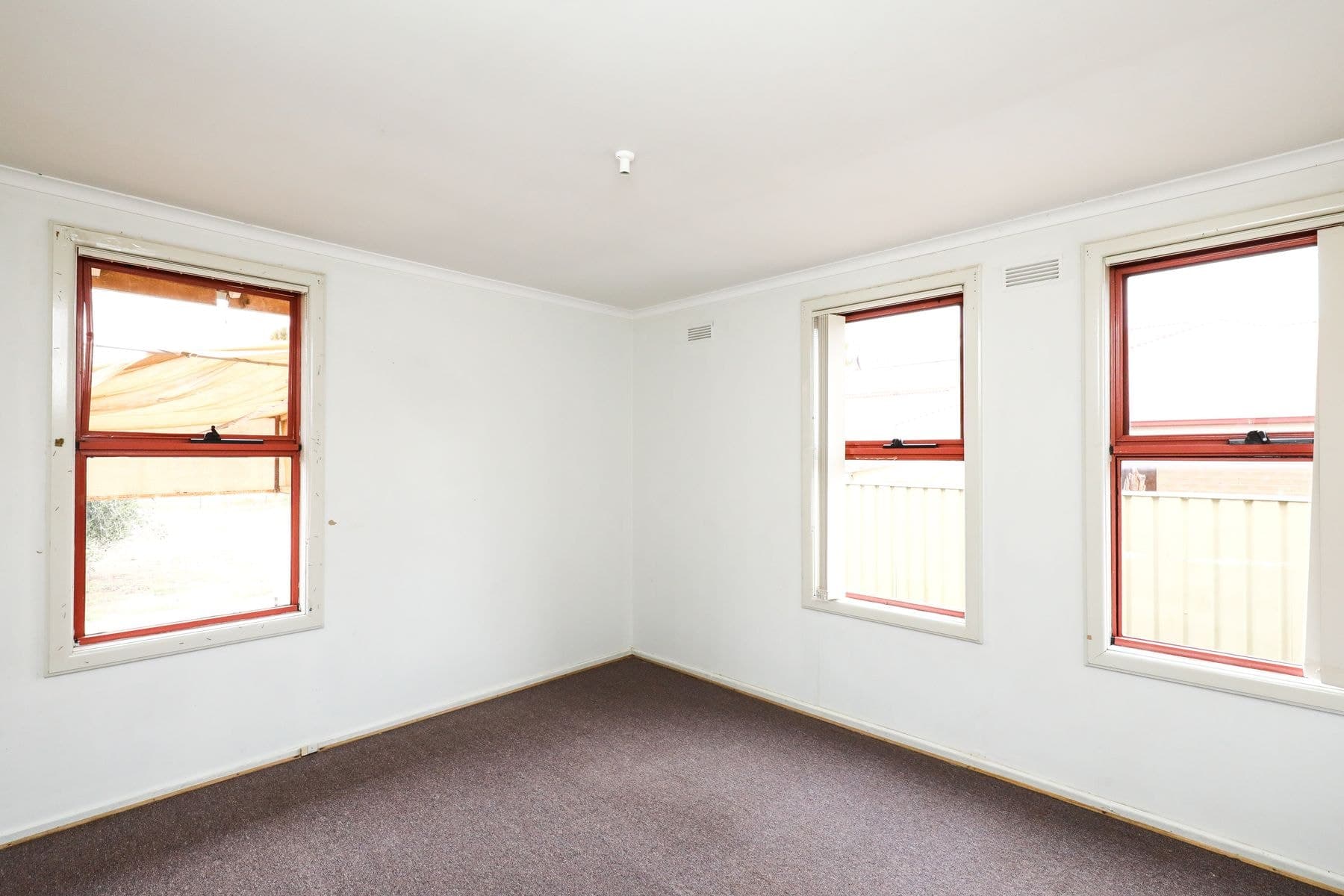 46 Hornsey Park, Mildura - Thumbnail 2