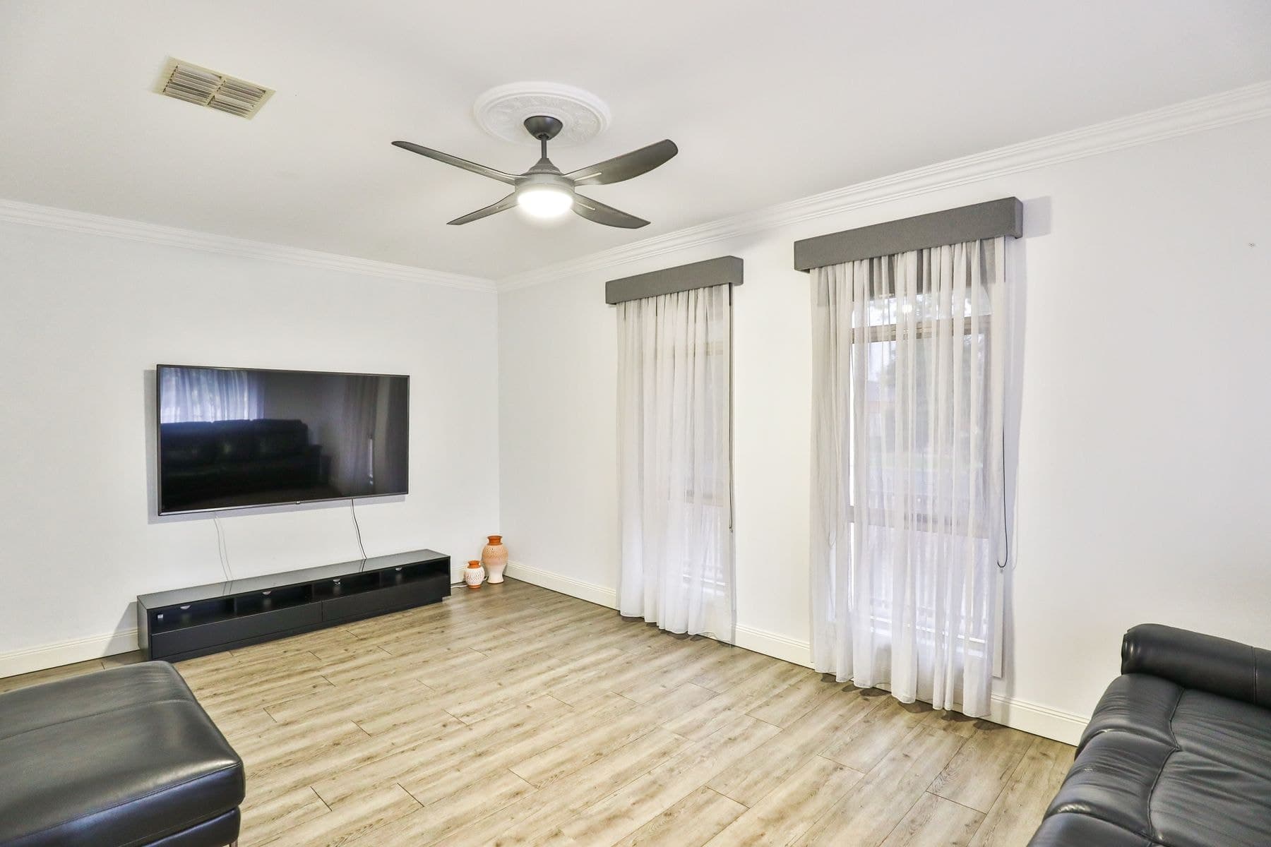 27 Petrucci Way, Mildura - Thumbnail 7