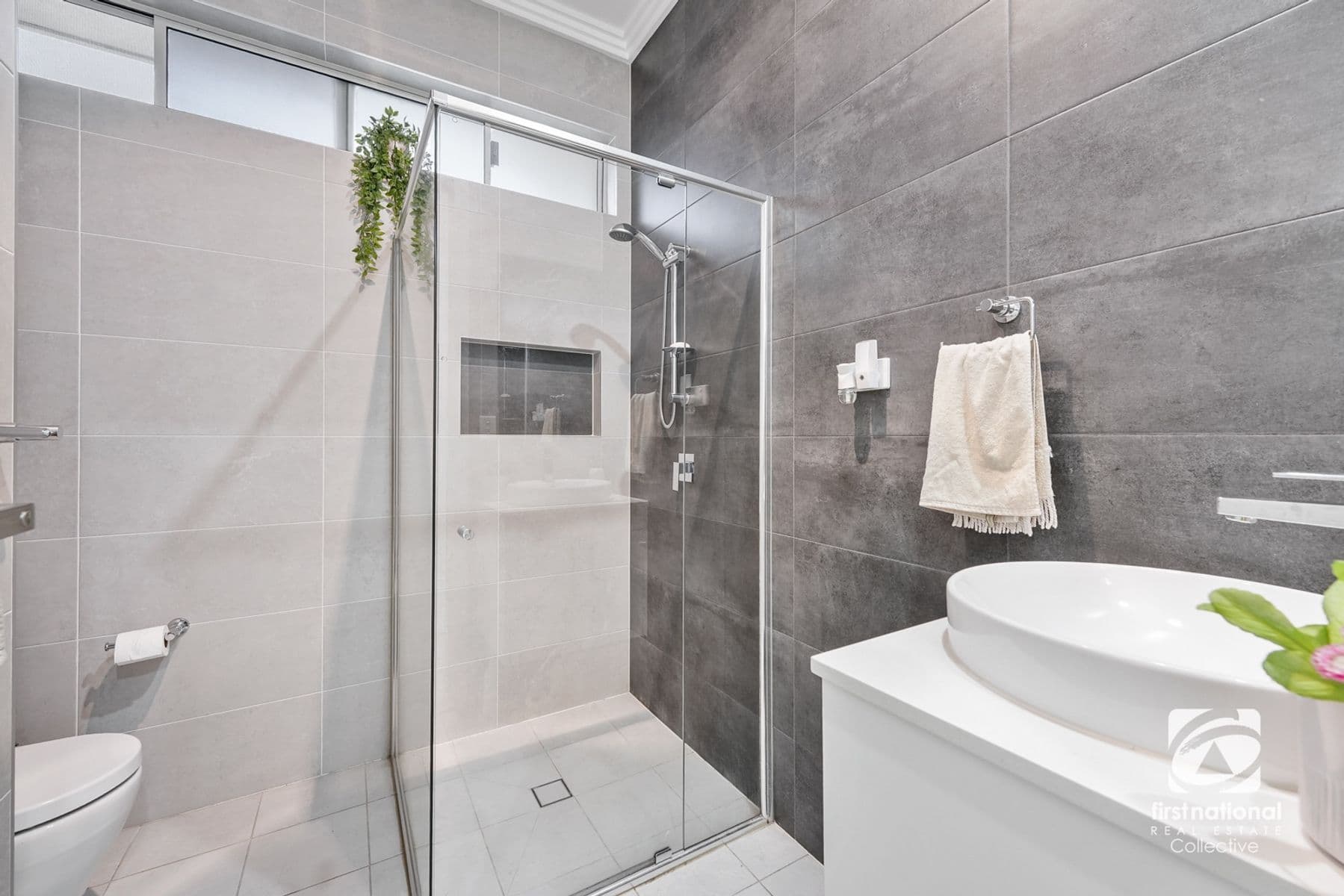 15 Westview Street, Campbelltown NSW 2560, Campbelltown - Thumbnail 7