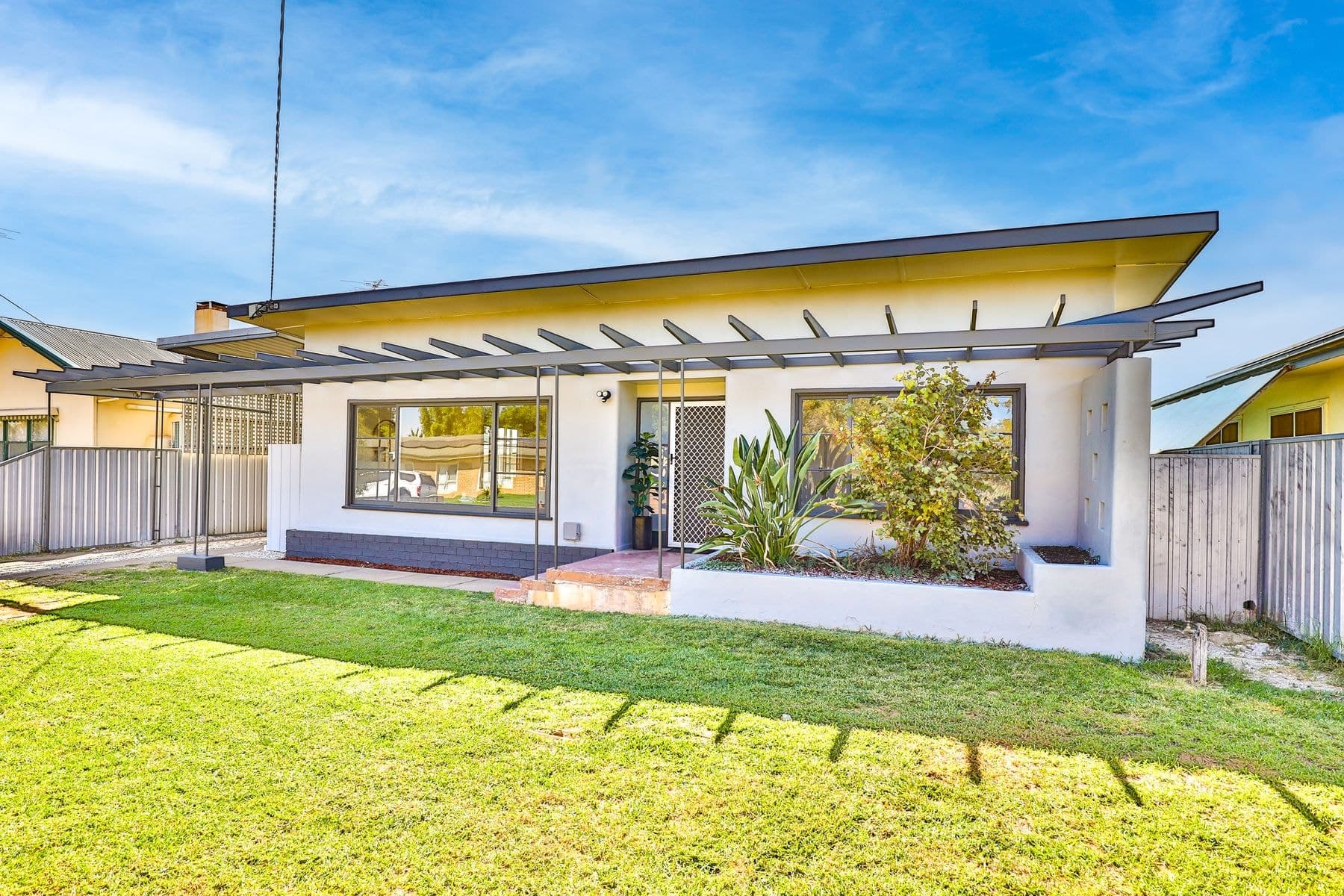 18 Steven Street, Mildura - Image 1