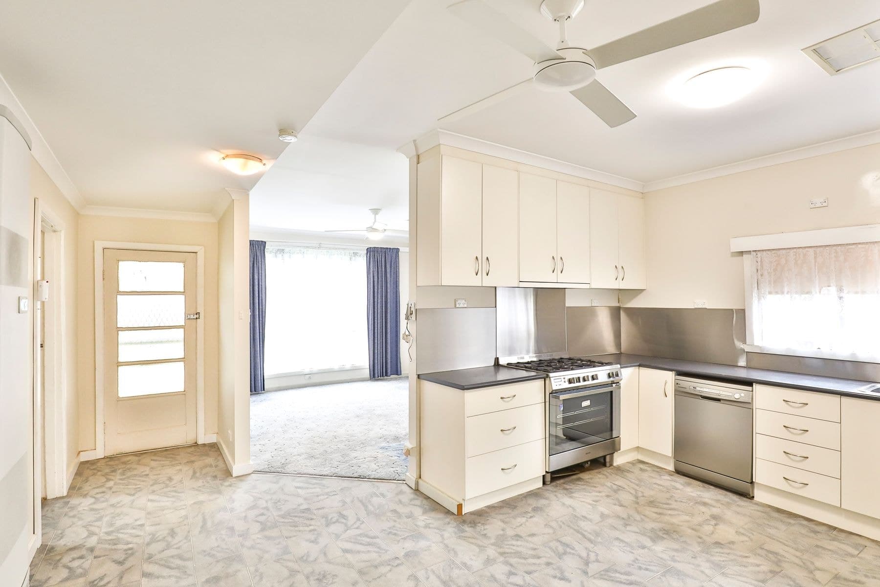 79 Douglas Avenue, Mildura - Thumbnail 3