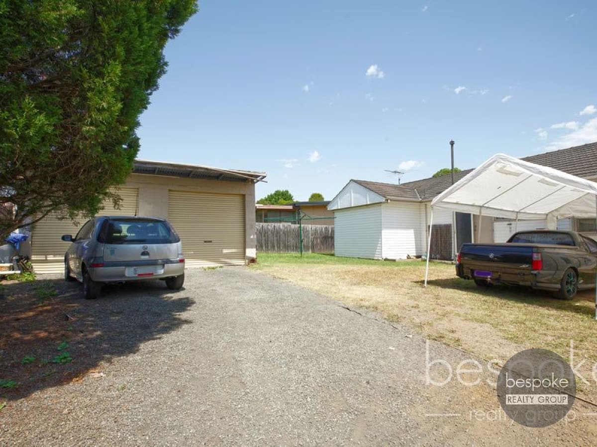 42 Elizabeth Crescent, KINGSWOOD, Kingswood - Image 1
