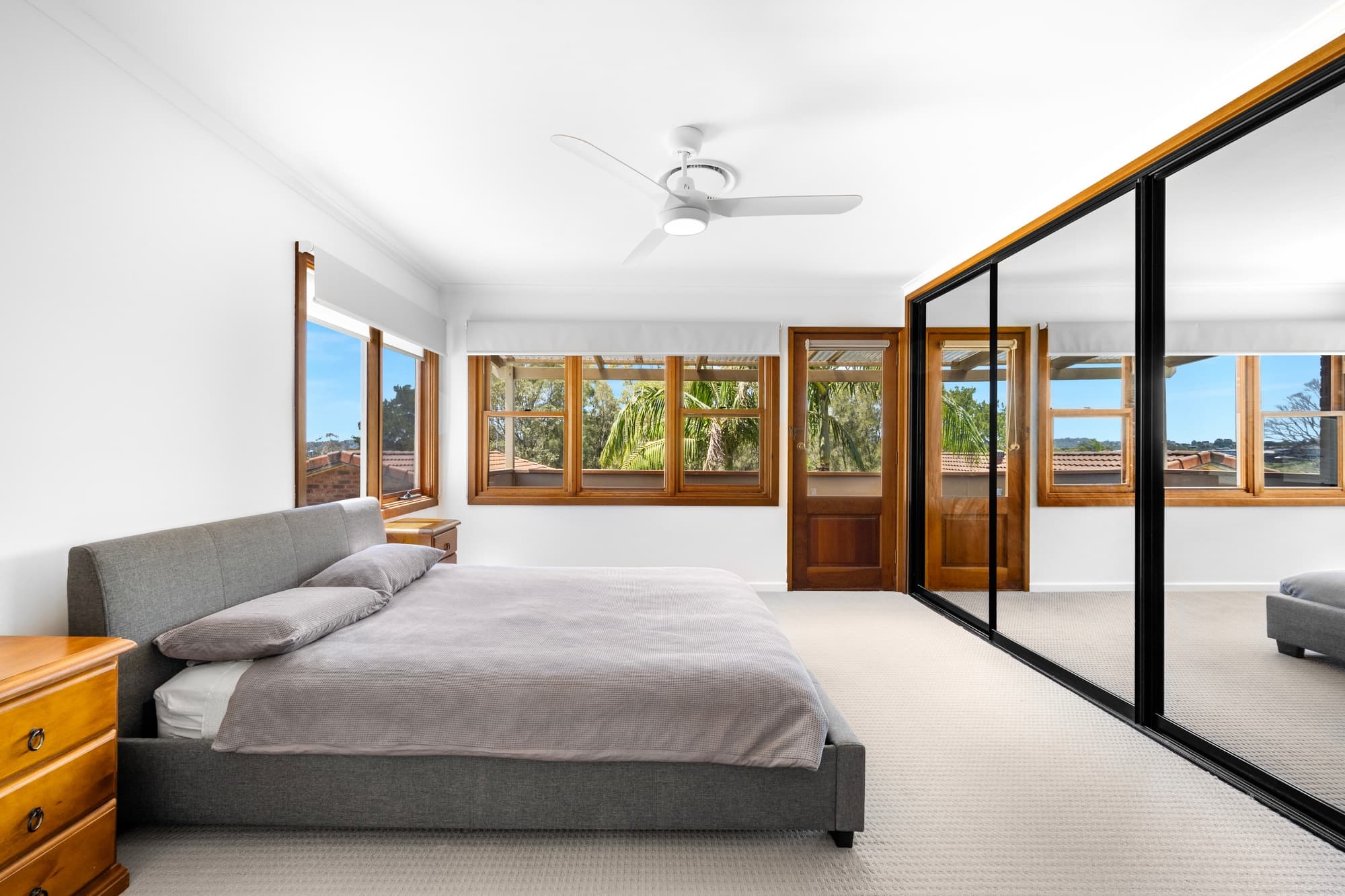 11 Deenyi Close, Cordeaux Heights - Thumbnail 5