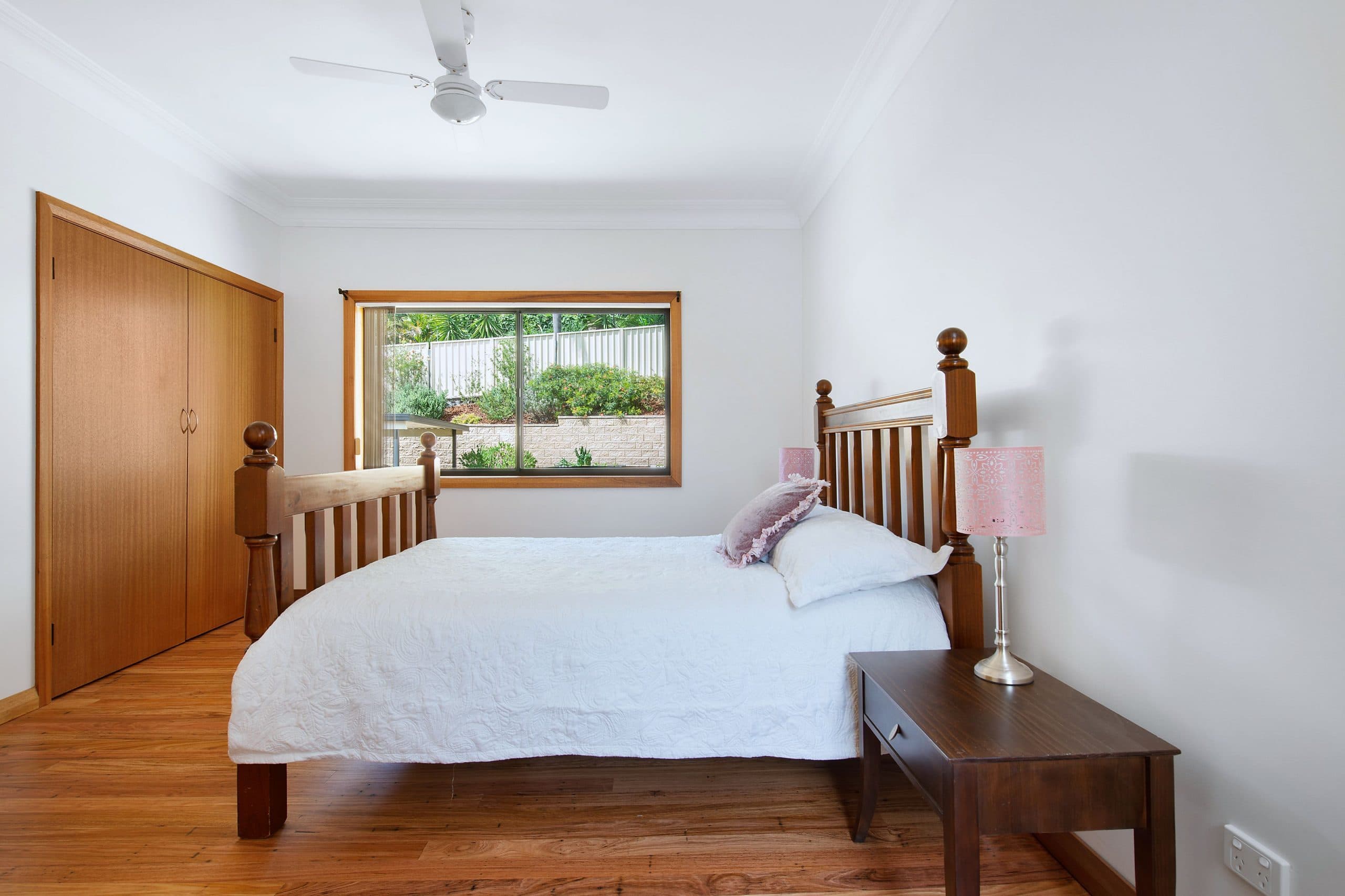 32 Ashley Avenue, Farmborough Heights - Thumbnail 6