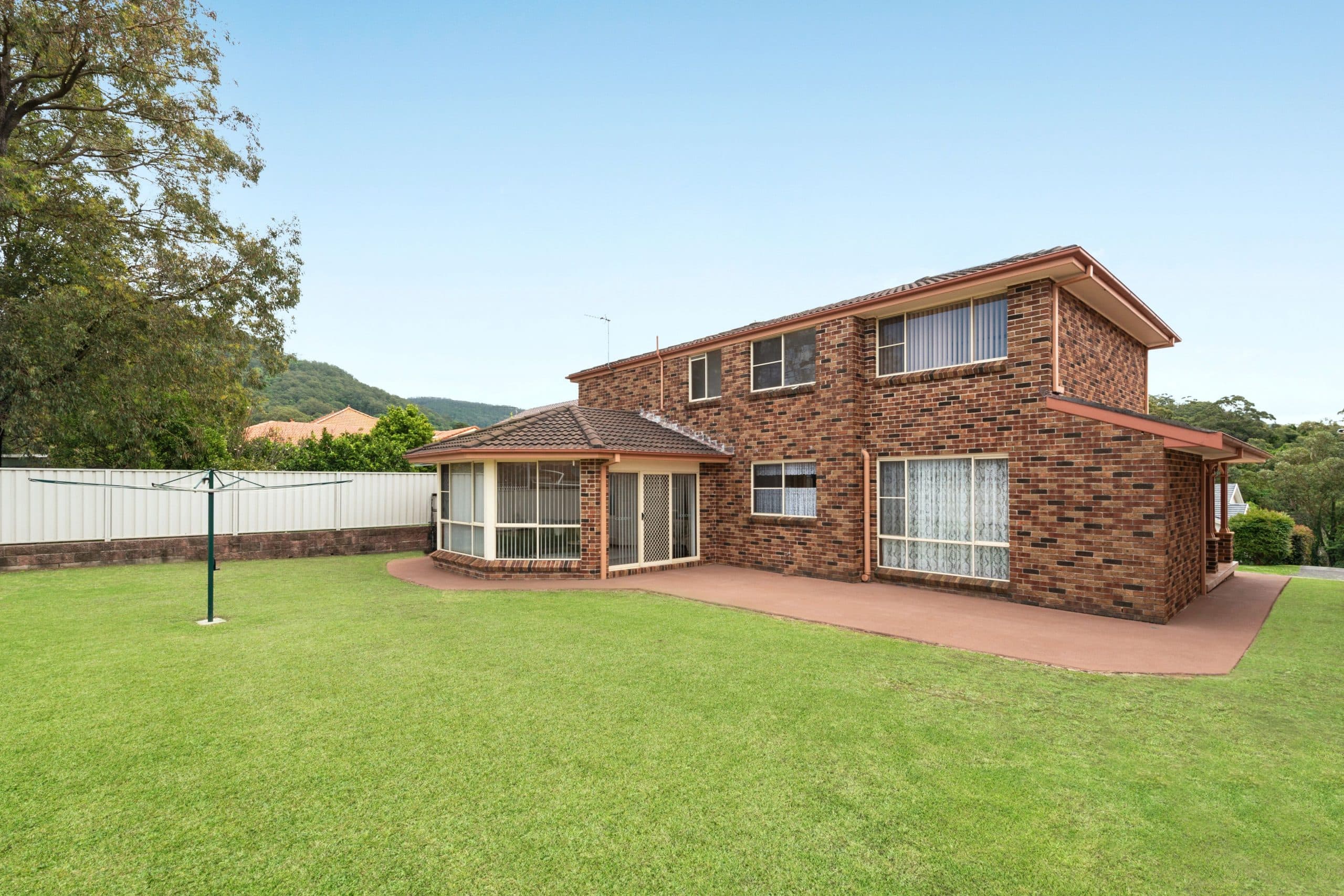 99 Staff Road, Cordeaux Heights - Image 1