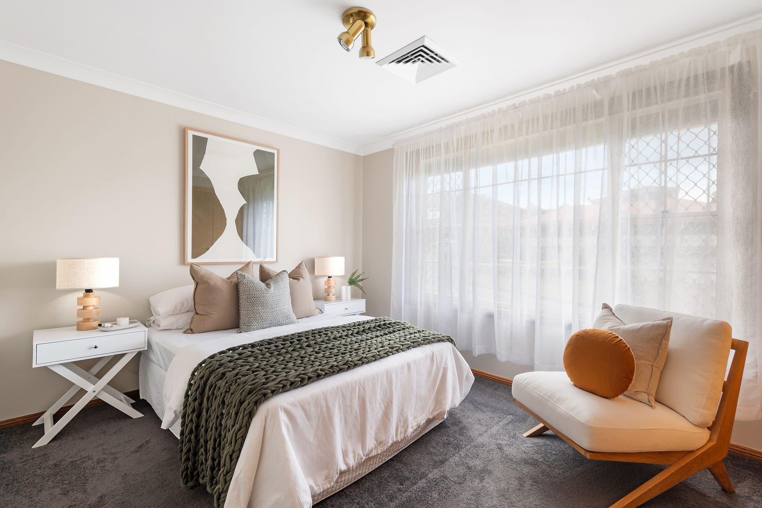 35 Booreea Boulevard, Cordeaux Heights - Thumbnail 2