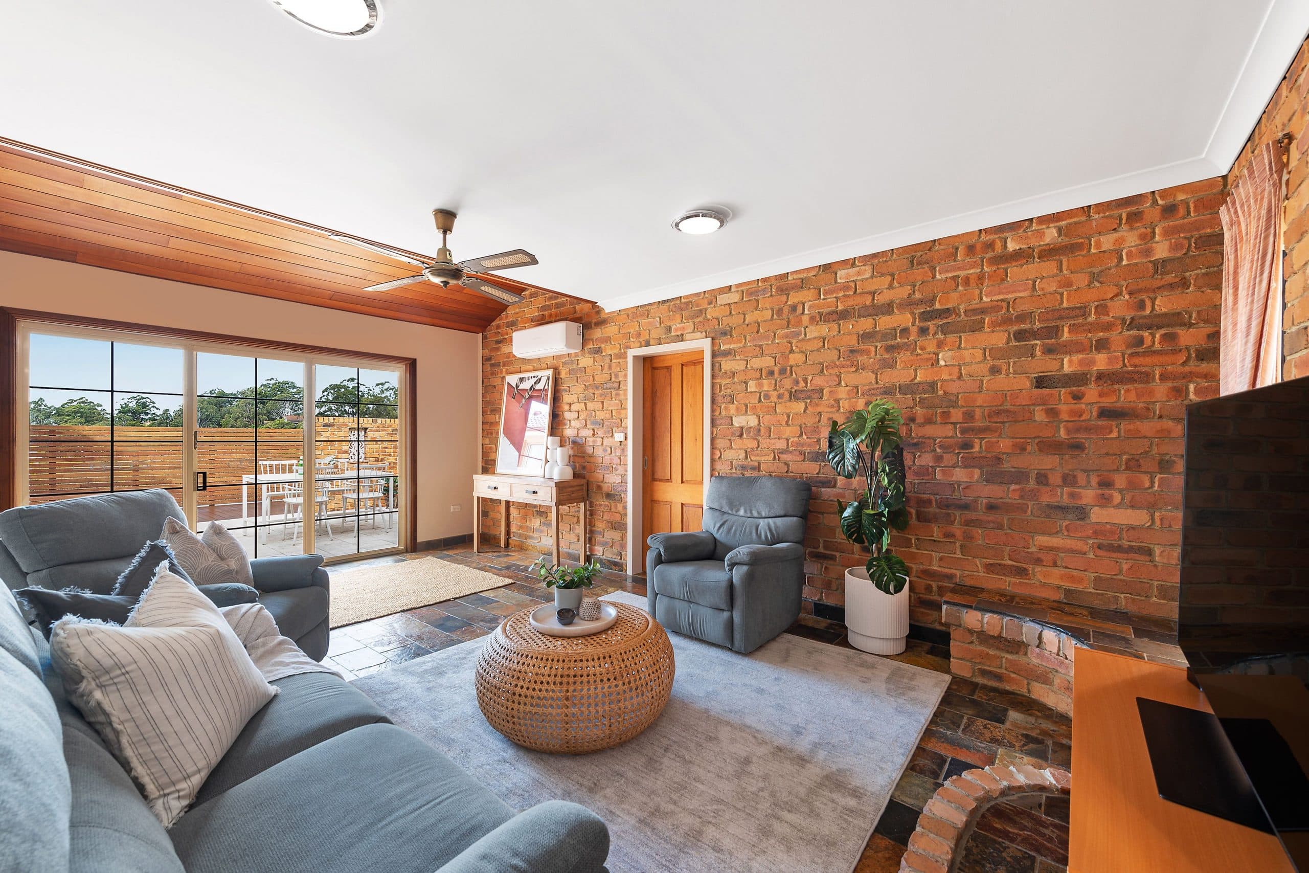 35 Booreea Boulevard, Cordeaux Heights - Thumbnail 6