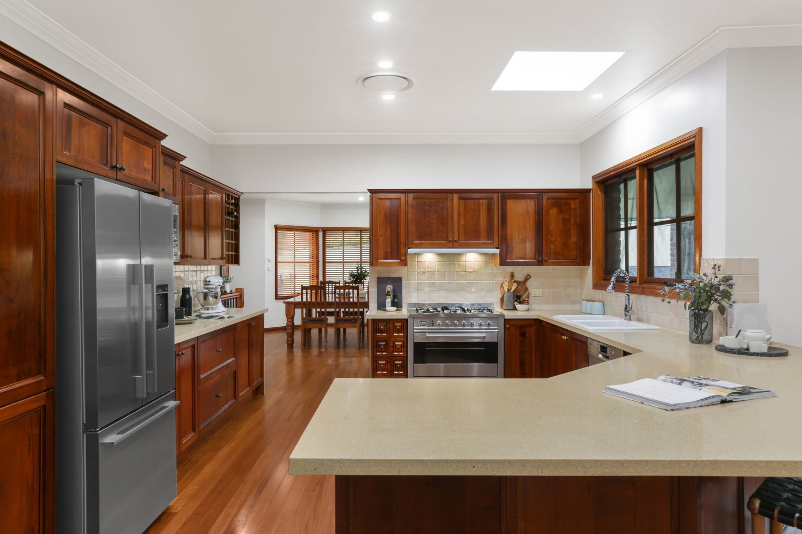 75 William James Drive, Cordeaux Heights - Thumbnail 6