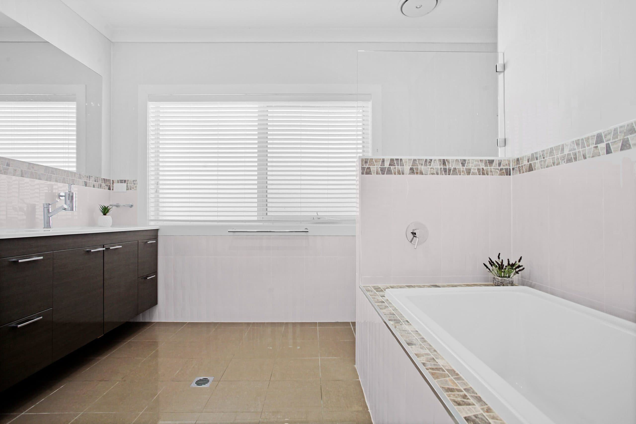2 Cascarilla Street, Figtree - Image 1