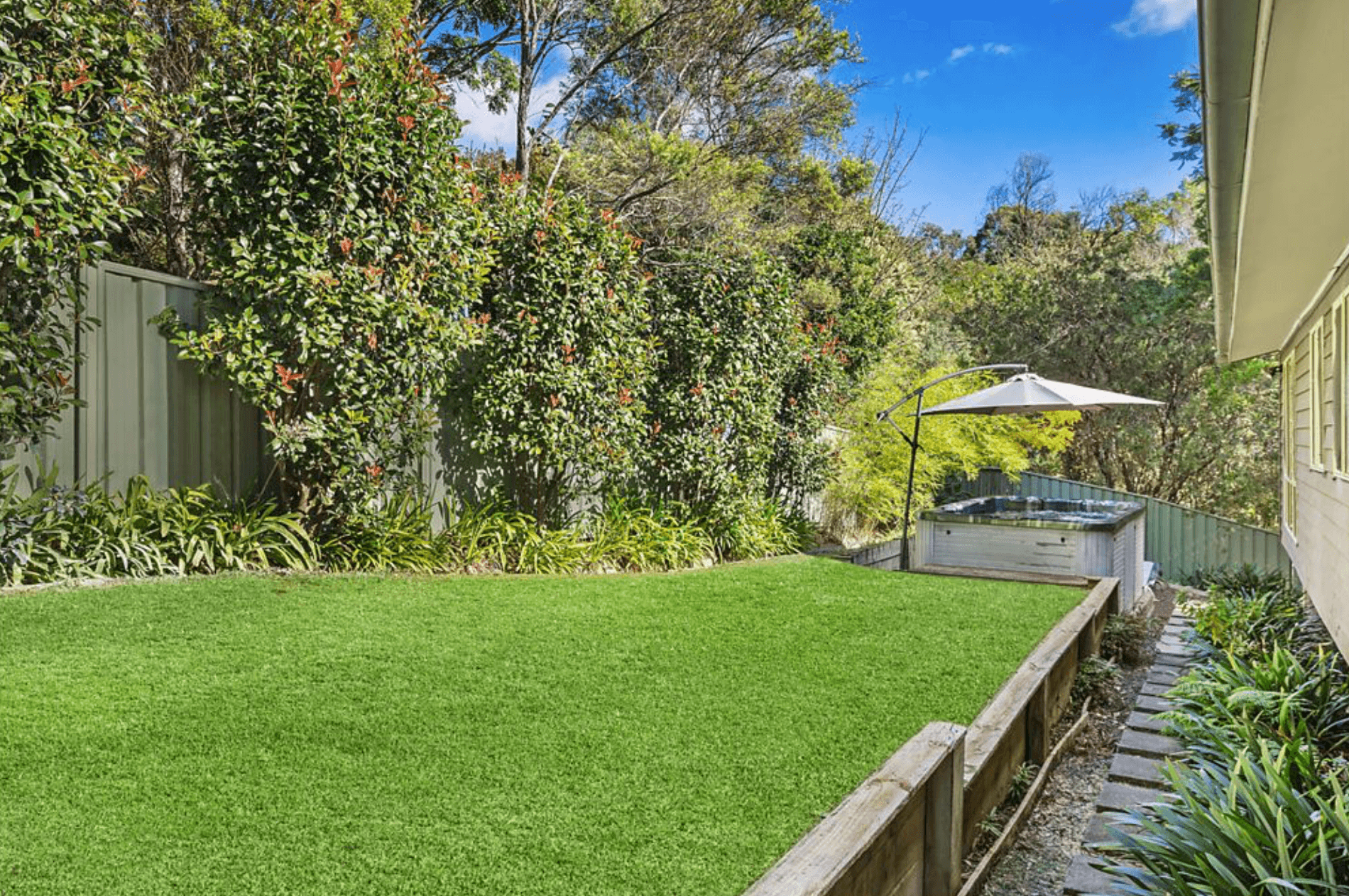 23-25 Taminga Crest, Cordeaux Heights - Image 1