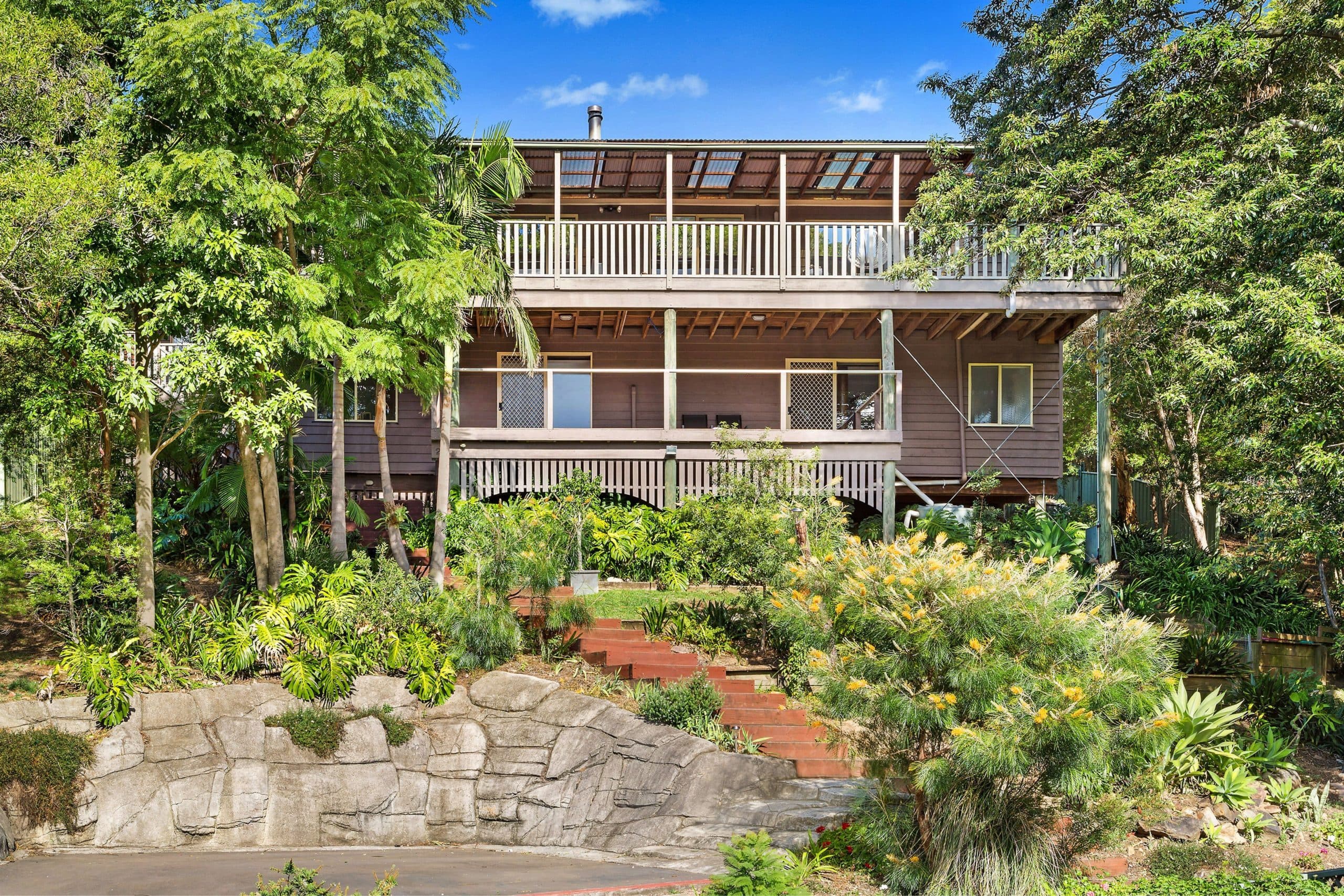 23-25 Taminga Crest, Cordeaux Heights - Thumbnail 4