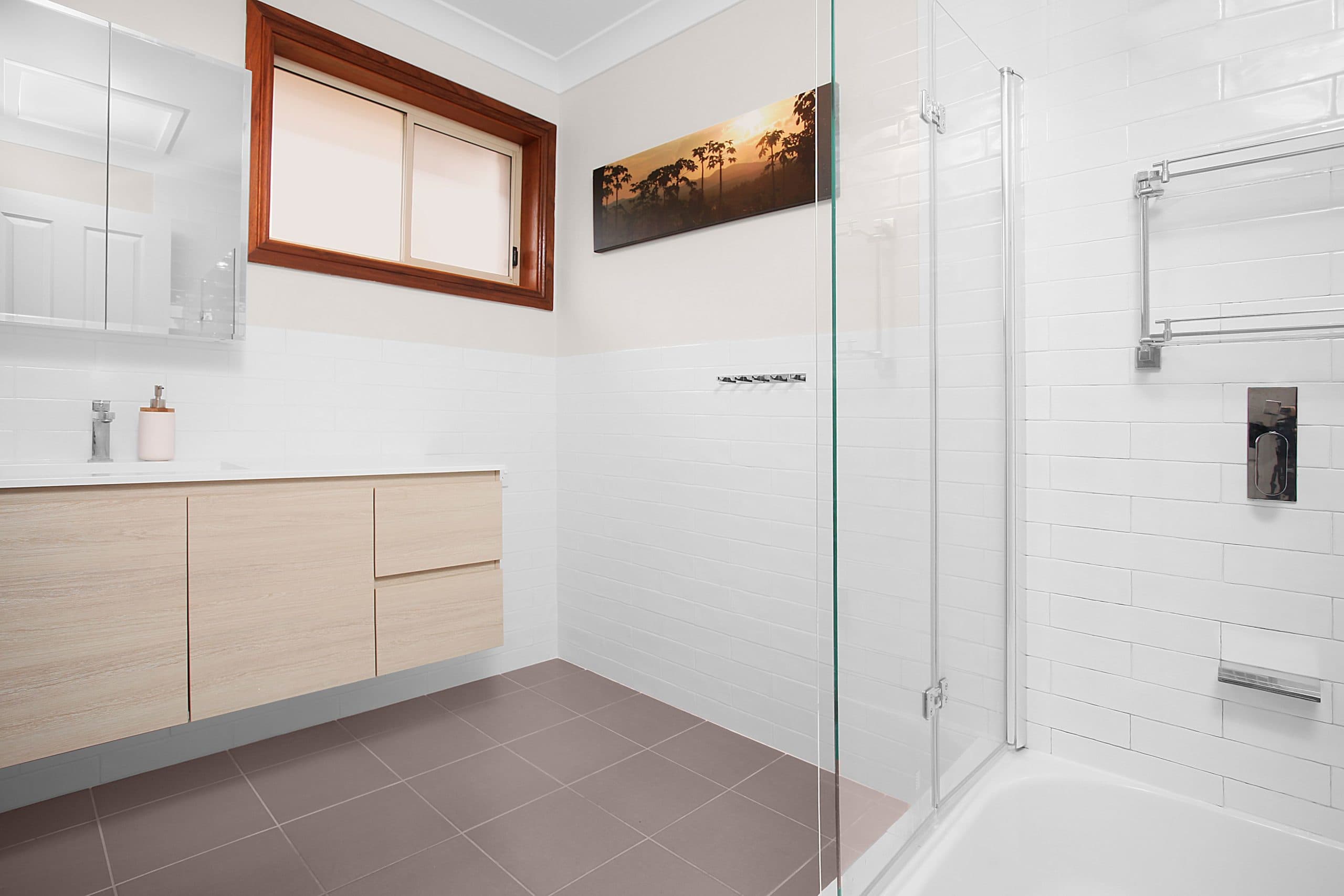 5 Murrogun Crescent, Cordeaux Heights - Thumbnail 5