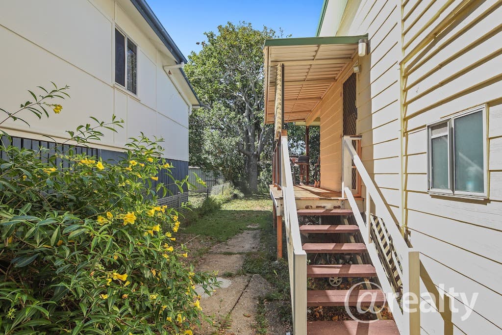 6 Adams Street, Scarborough, QLD, 4020, Scarborough - Thumbnail 6
