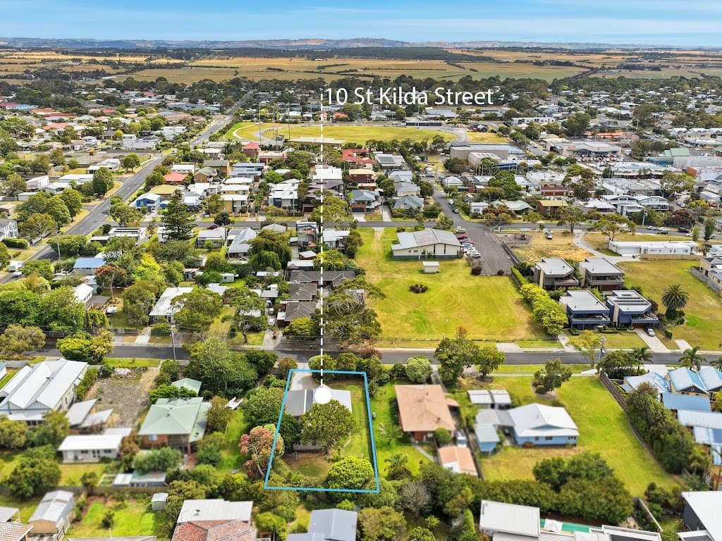 10 St Kilda Street, Inverloch, VIC, 3996, Inverloch - Thumbnail 3