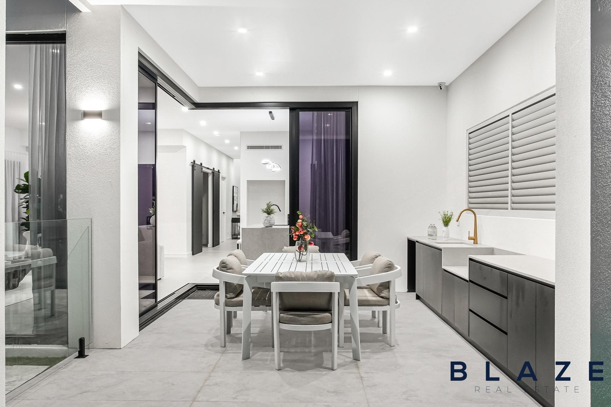 320 Thirteenth Avenue, Austral - Thumbnail 3