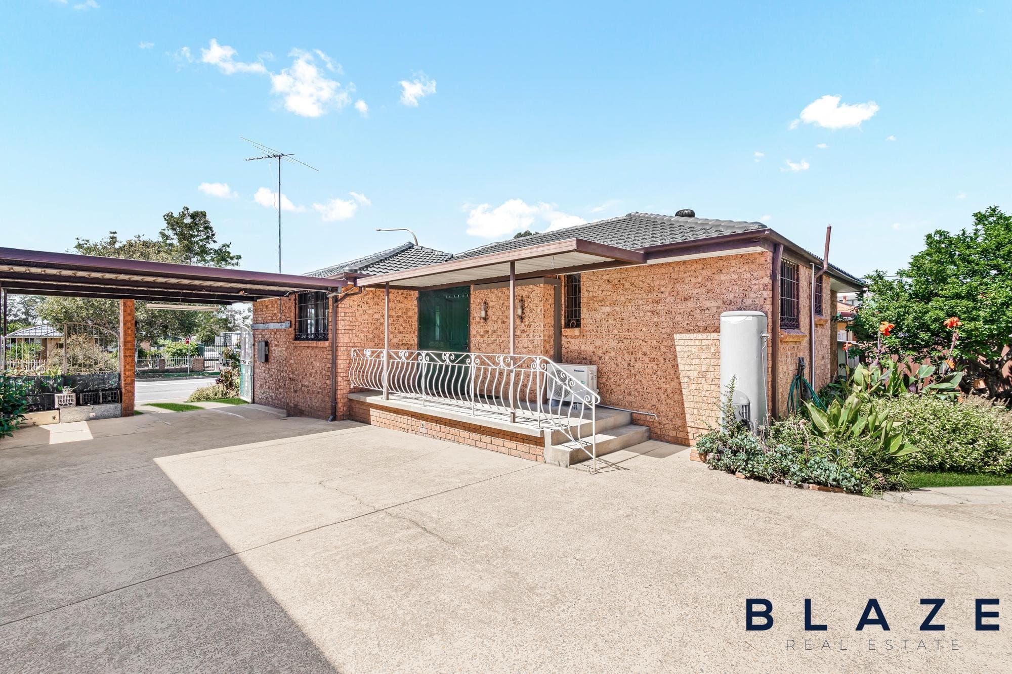 163 Mimosa Road, Bossley Park - Image 1