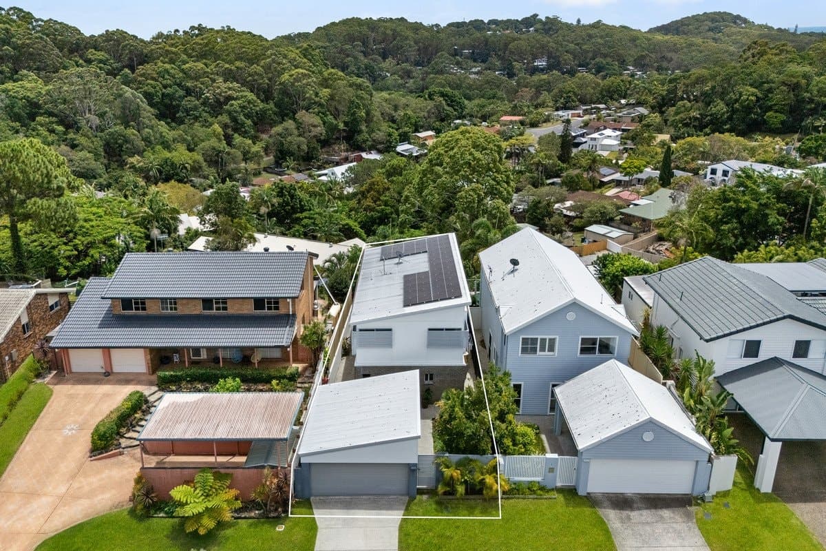 2/40 Bob Barnard Drive, Tugun QLD 4224, Tugun - Thumbnail 2