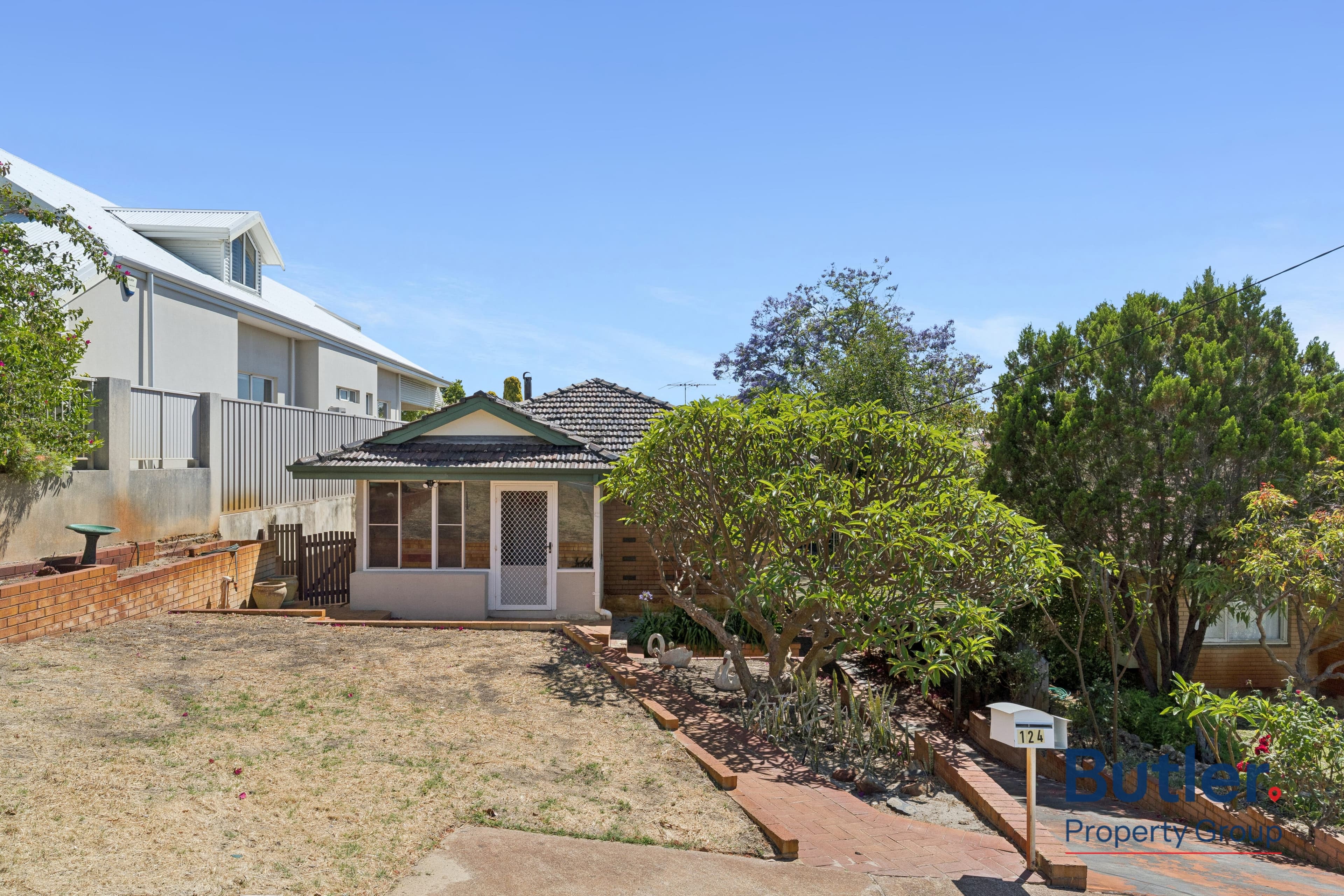 124 Lawrence Street, BEDFORD WA 6052, Bedford - Thumbnail 2