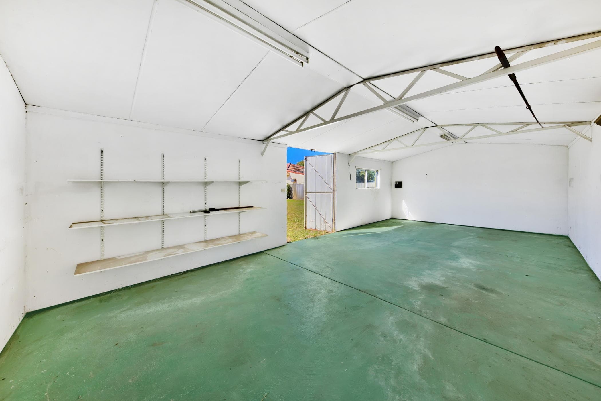 37 Leeds Street, DIANELLA WA 6059, Dianella - Thumbnail 2