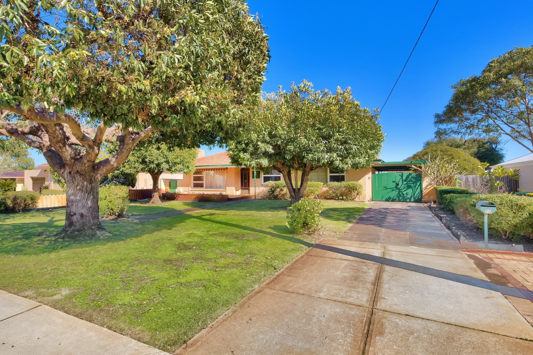 37 Leeds Street, DIANELLA WA 6059, Dianella - Thumbnail 7