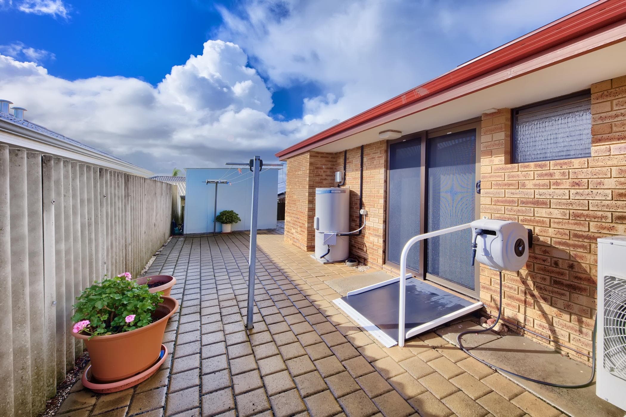 16 Coralberry Crescent, DIANELLA WA 6059, Dianella - Image 1