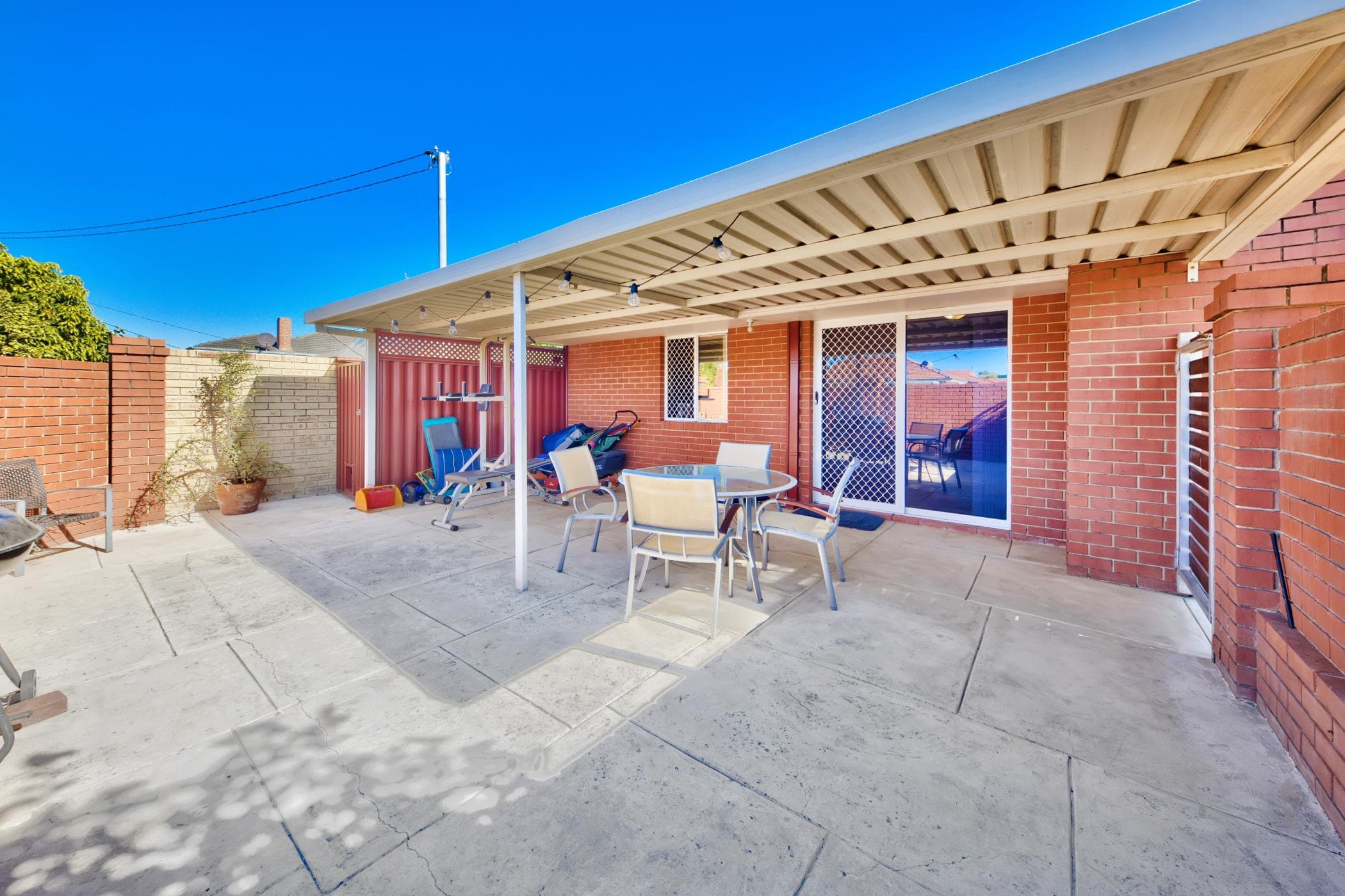 1/119 - 121 Walter Road West, DIANELLA WA 6059, Dianella - Thumbnail 2