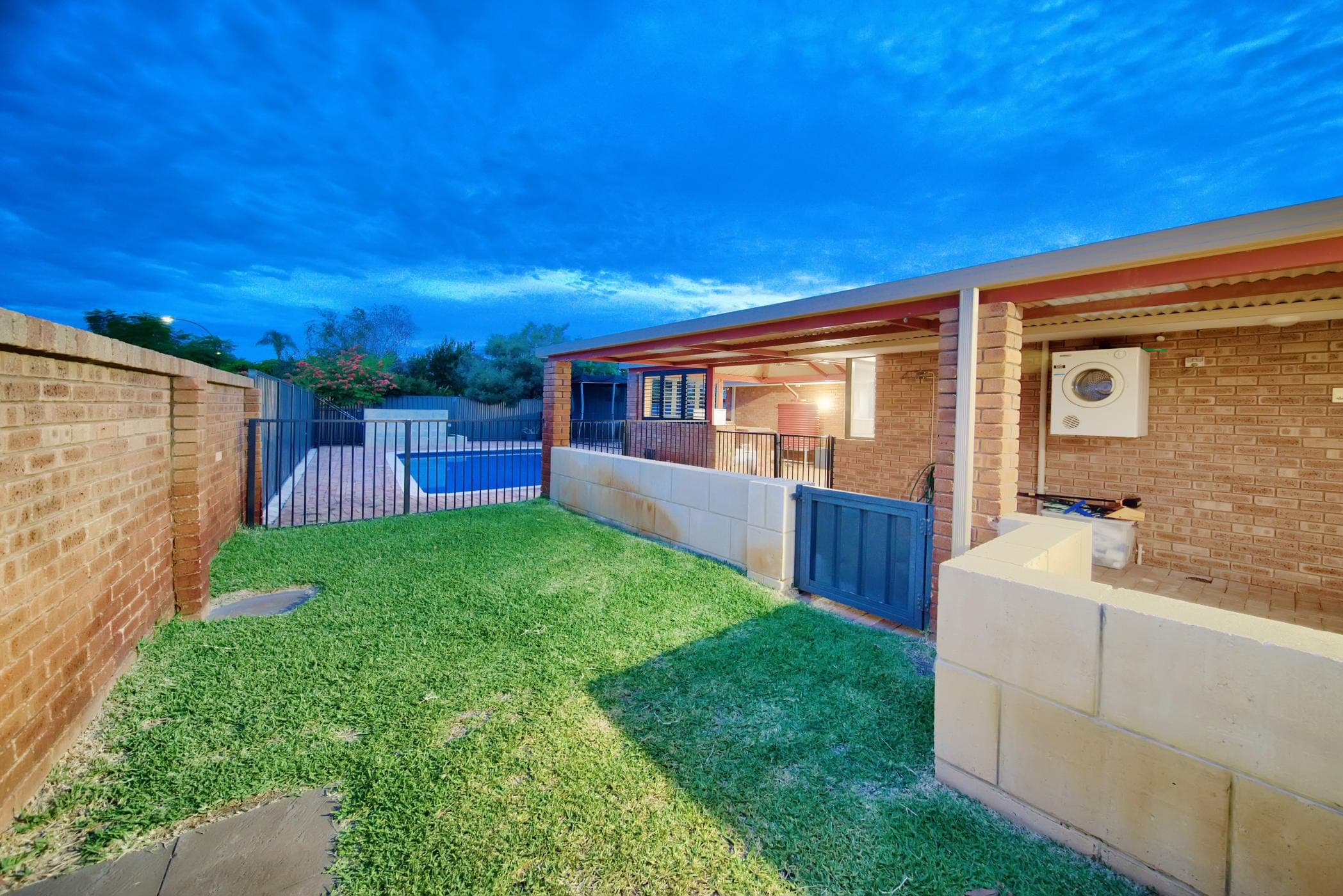 8 McPherson Avenue, NORANDA WA 6062, Noranda - Thumbnail 2